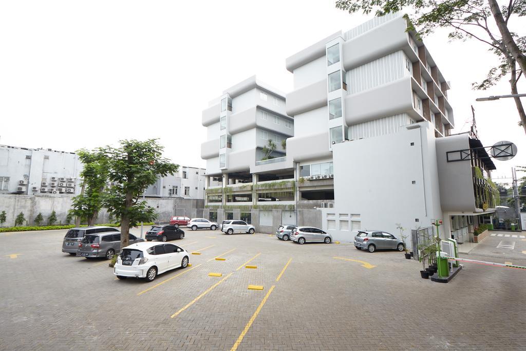 All Nite And Day Hotel Alam Sutera Serpong Kültér fotó