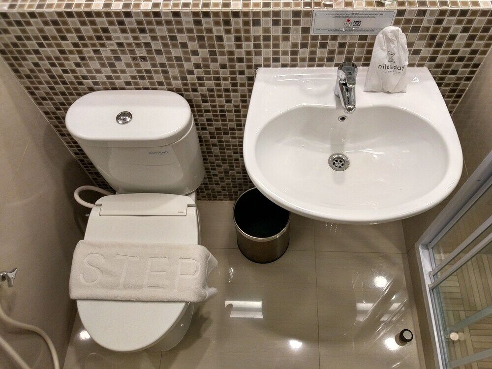 All Nite And Day Hotel Alam Sutera Serpong Kültér fotó